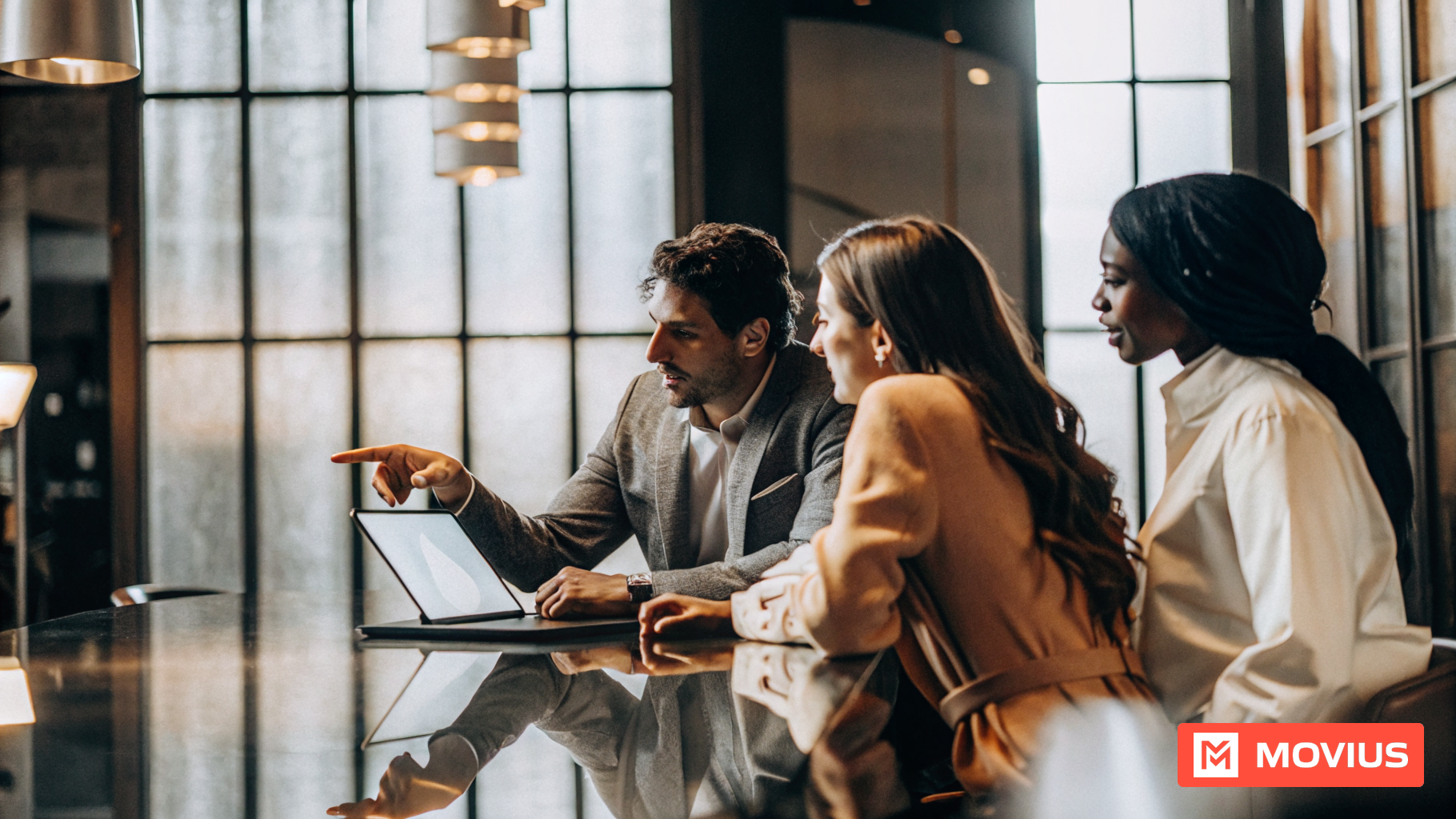 why-business-messaging-apps-are-essential-for-compliance-and-productivity