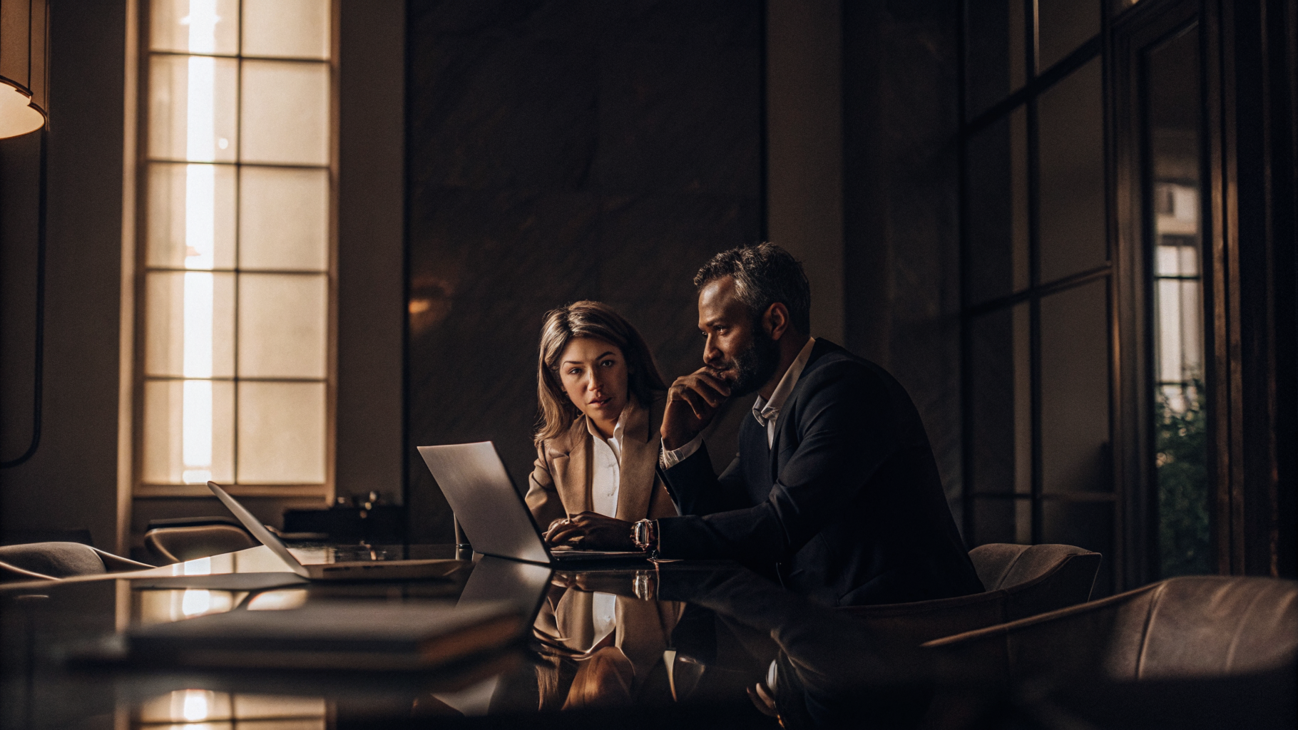 comparing-safe-texting-apps-features-and-compliance-for-businesses